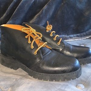 Lace-up Oxford Boots